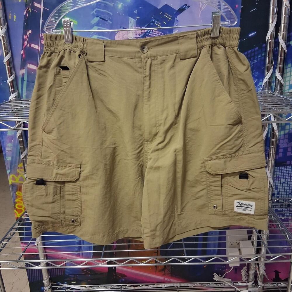 Unbranded Men's Khaki and Tan Shorts